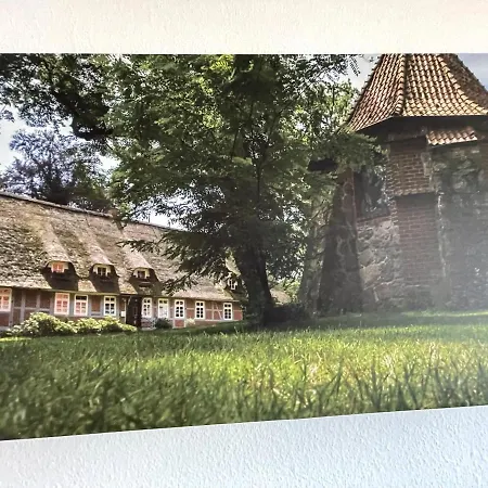 Bispinger Hof Hotel *