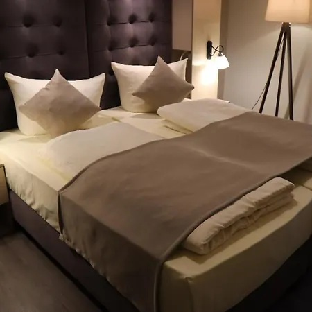 Otel Bispinger Hof *