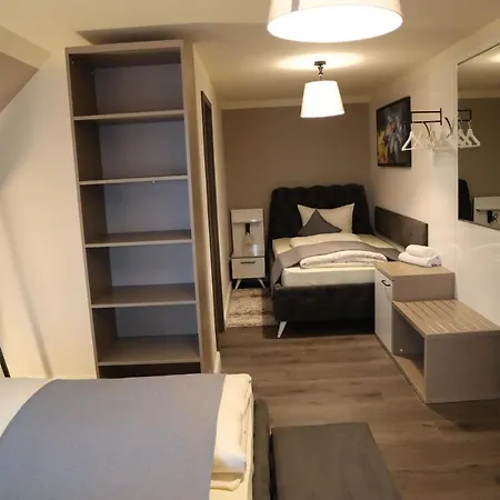 Otel Bispinger Hof *